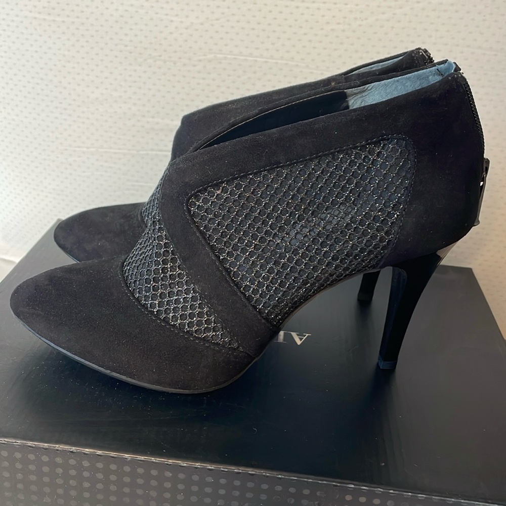 NIB - Alfani Prima - Stariss Heeled Booties - Black - Size 8